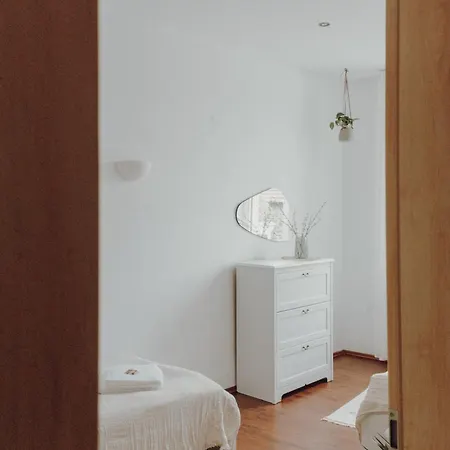 Apartment Weinstrassenzauber Altbauwohnung Mitten In Nw Neustadt an der Weinstrasse