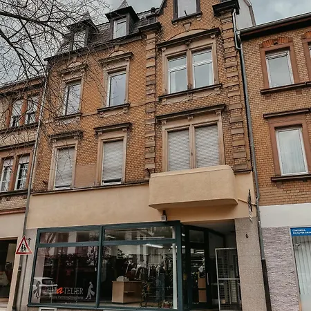 Weinstrassenzauber Altbauwohnung Mitten In Nw Apartment