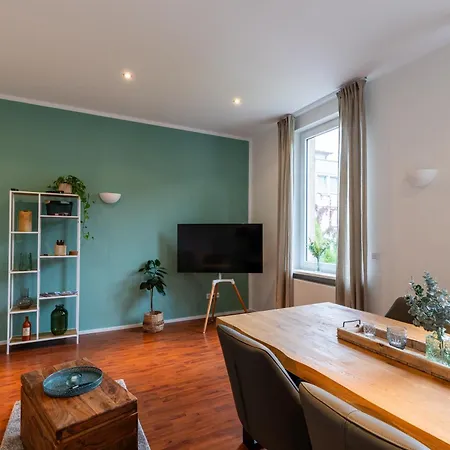 Weinstrassenzauber Mitten In Nw Incl Parkplatz Apartmán Neustadt an der Weinstraße