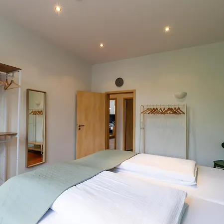 Apartmán Weinstrassenzauber Mitten In Nw Incl Parkplatz