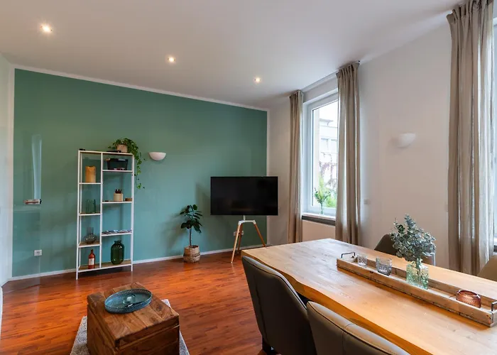 Weinstrassenzauber Mitten In Nw Incl Parkplatz Apartmán Neustadt an der Weinstraße